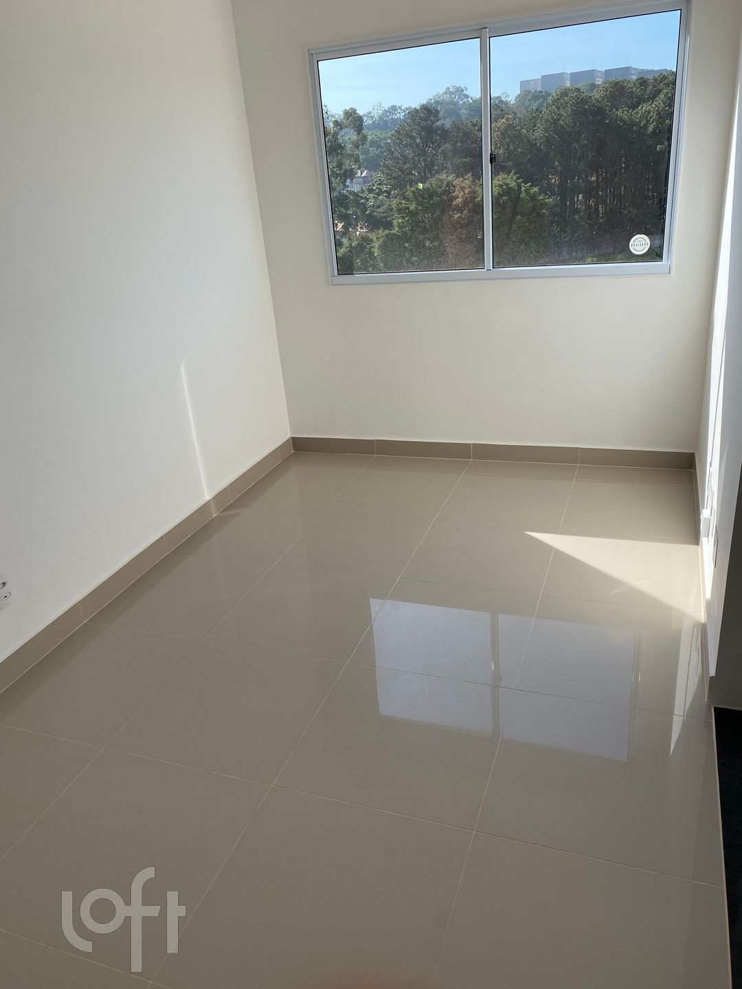 Apartamento à venda com 2 quartos, 44m² - Foto 1