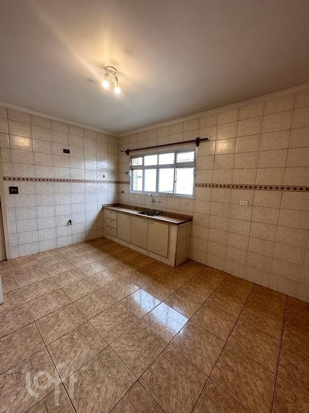 Casa à venda com 3 quartos, 140m² - Foto 3