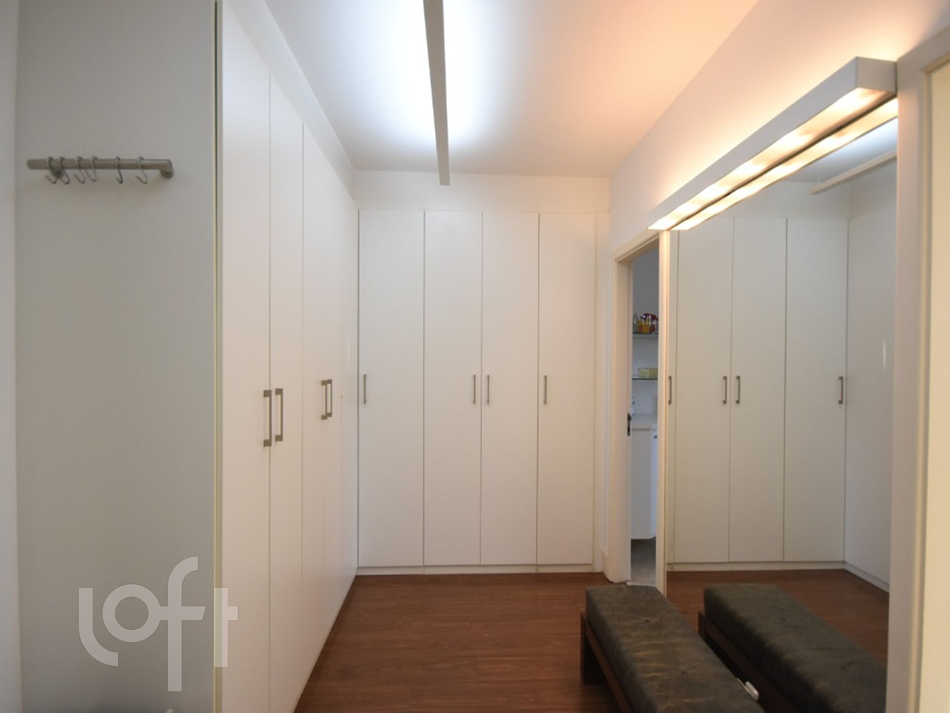 Apartamento à venda com 4 quartos, 367m² - Foto 9