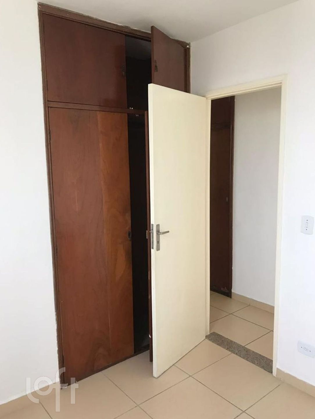 Apartamento à venda com 2 quartos, 58m² - Foto 3