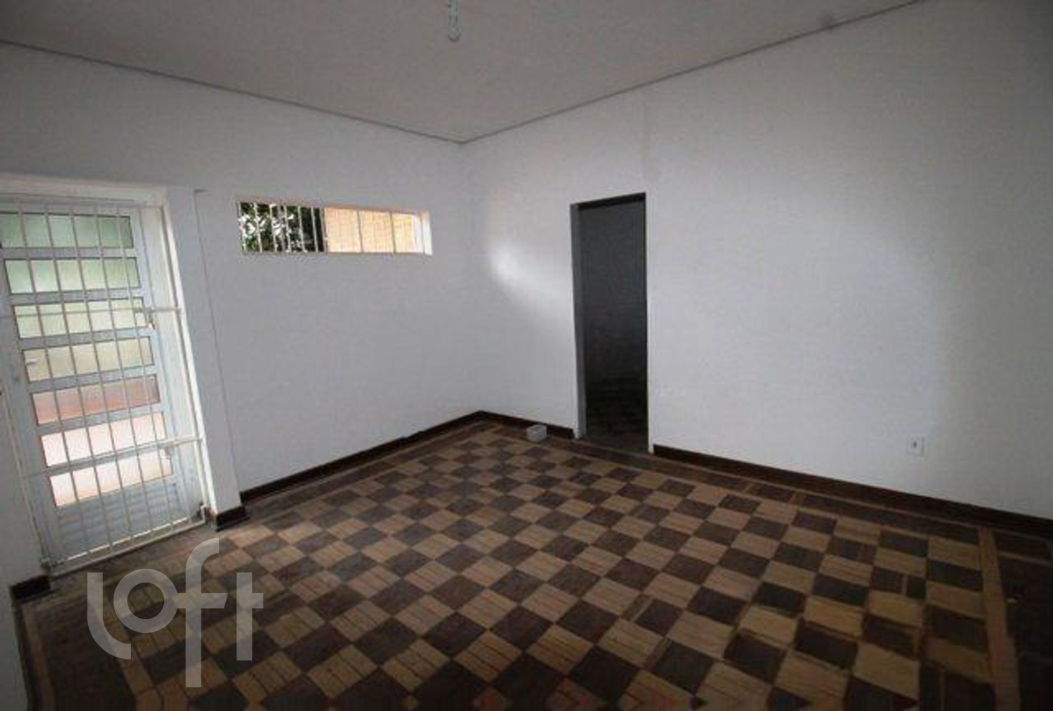 Casa à venda com 3 quartos, 250m² - Foto 8