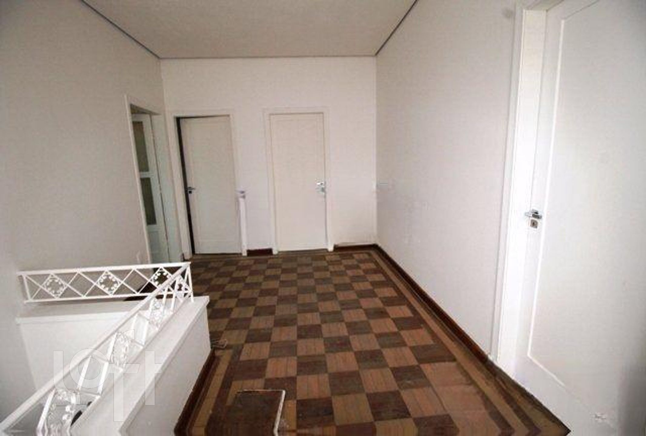 Casa à venda com 3 quartos, 250m² - Foto 11