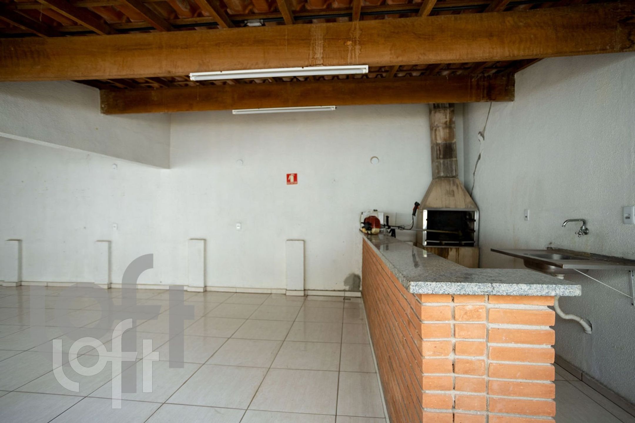 Apartamento à venda com 2 quartos, 200m² - Foto 27