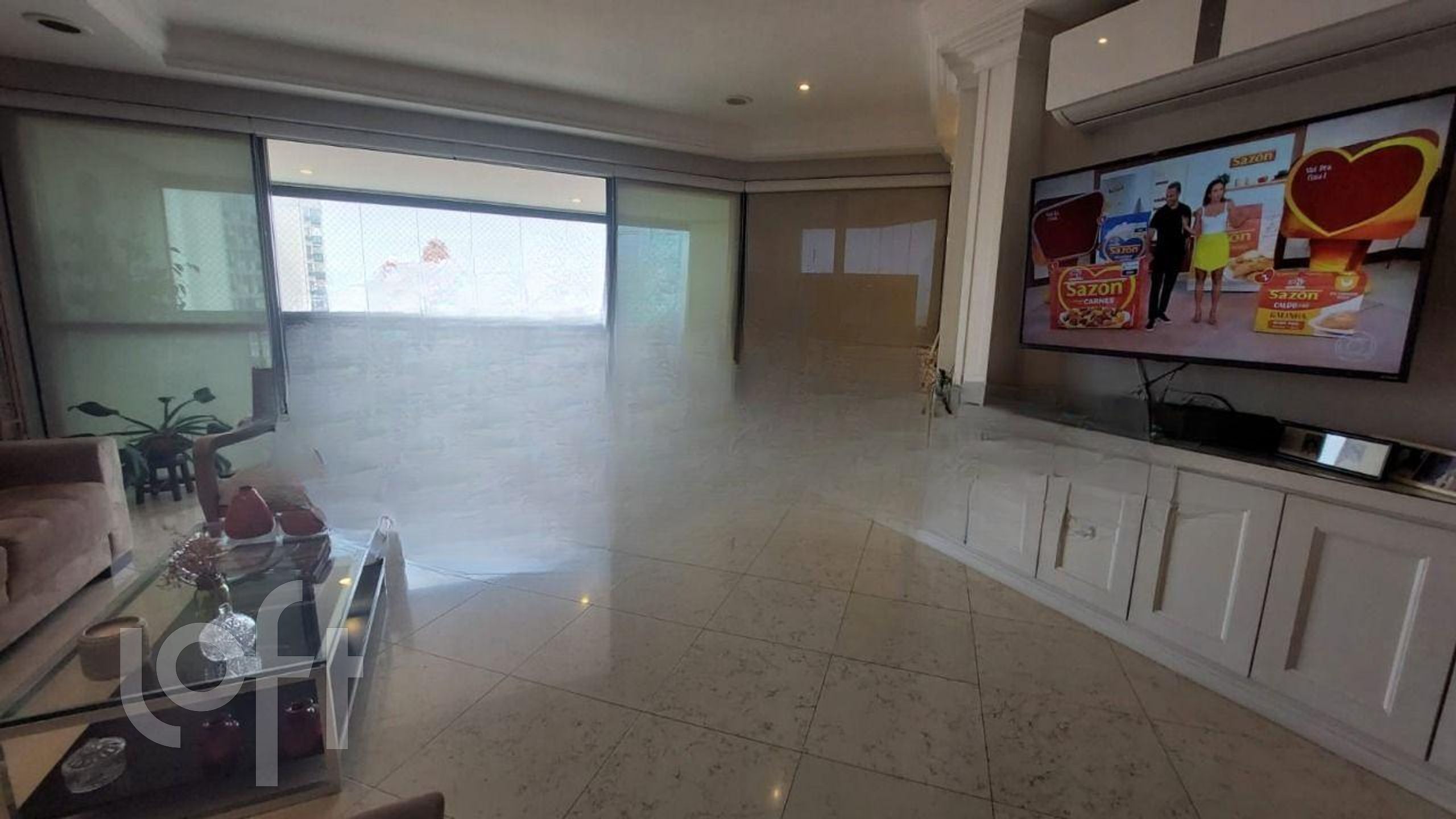 Apartamento à venda com 4 quartos, 181m² - Foto 4