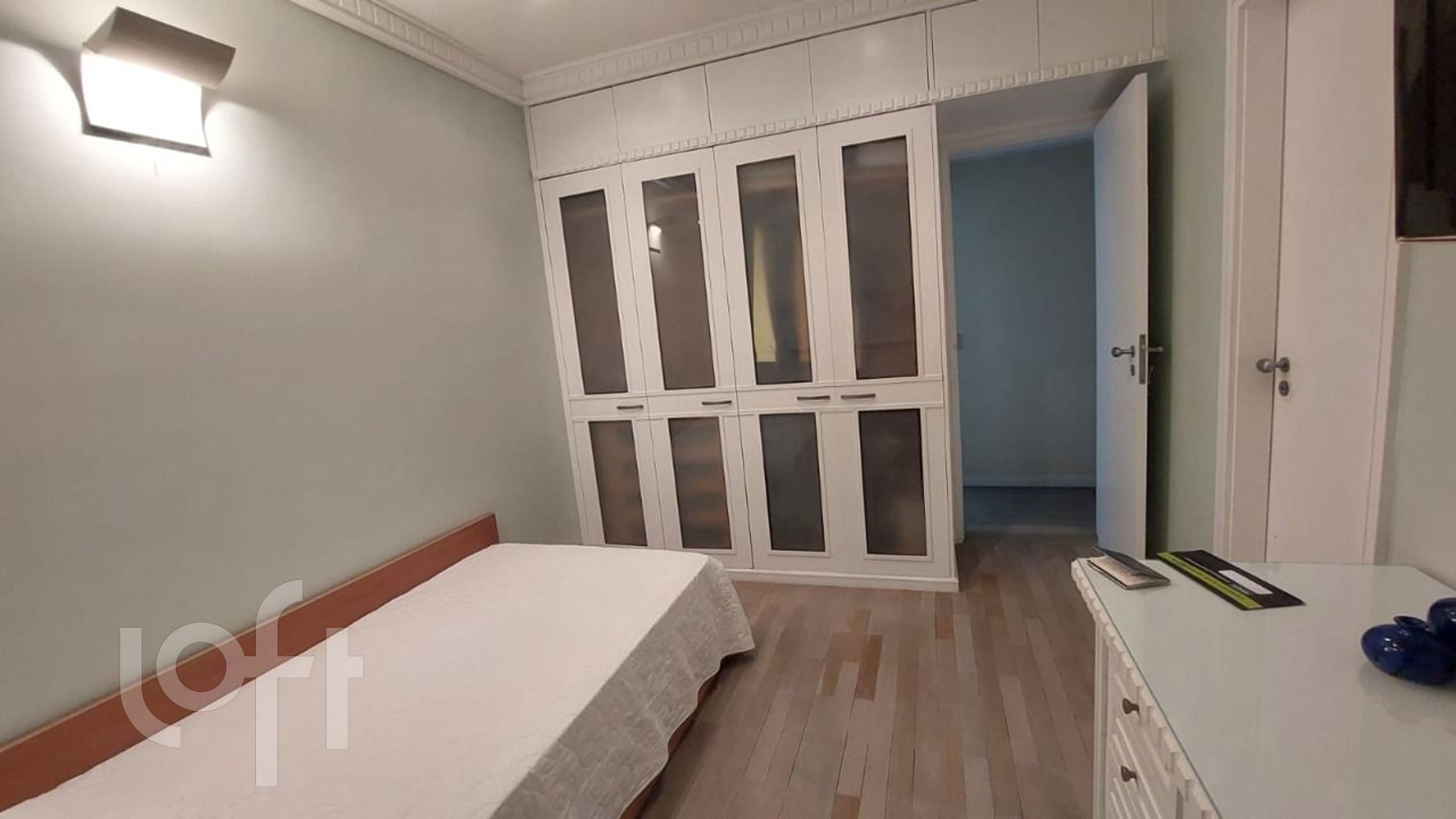 Apartamento à venda com 4 quartos, 181m² - Foto 15