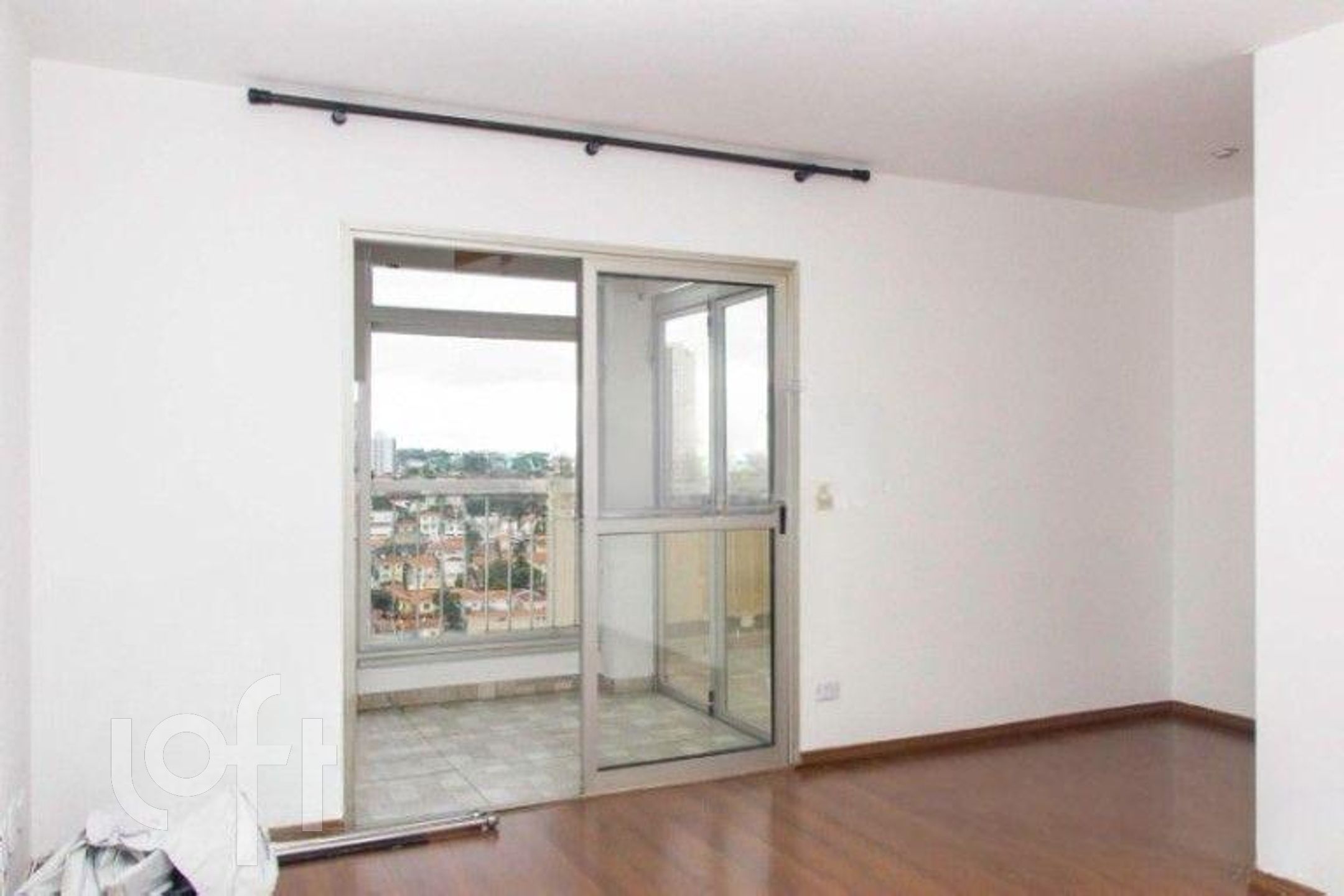 Apartamento à venda com 1 quarto, 65m² - Foto 1