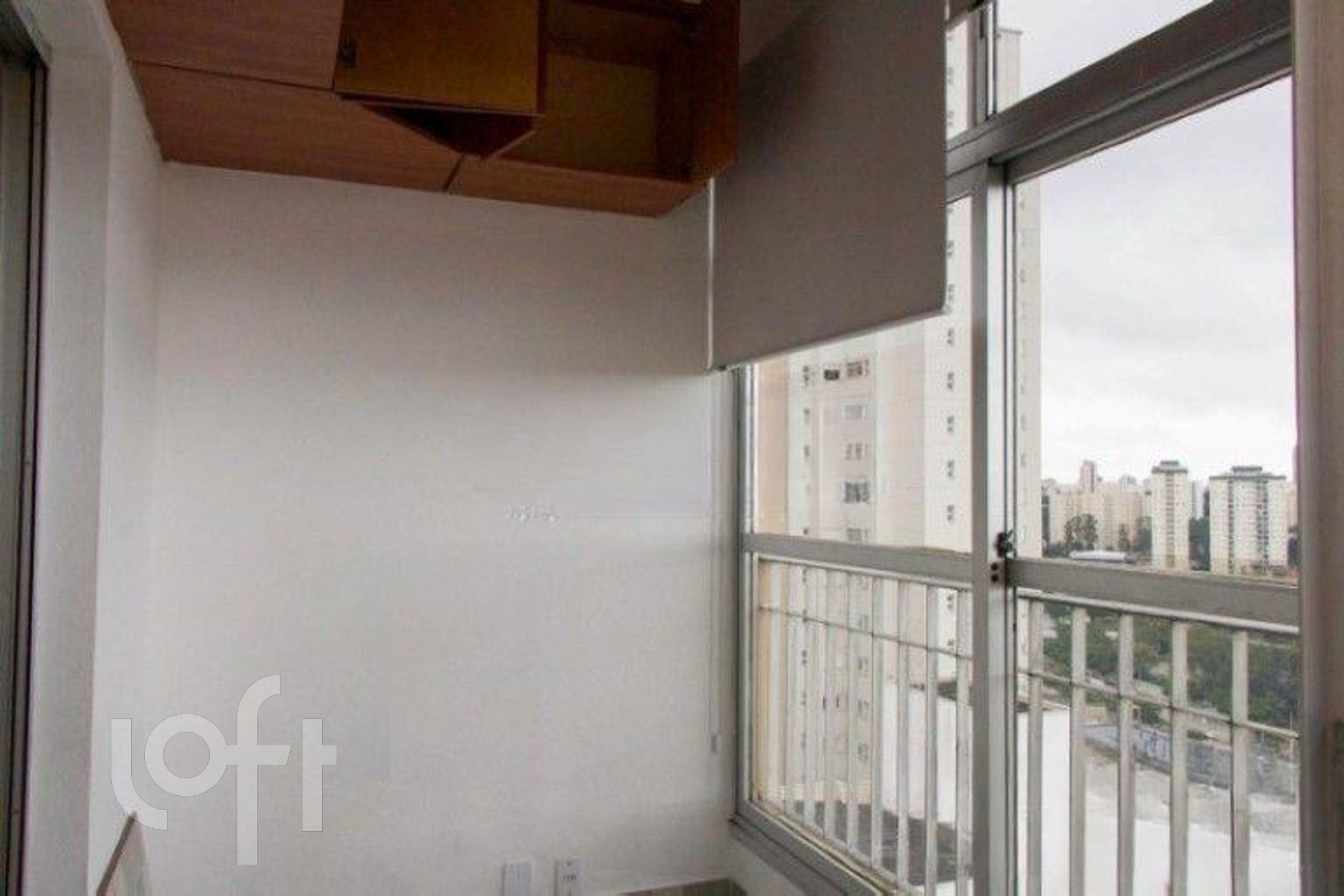 Apartamento à venda com 1 quarto, 65m² - Foto 3