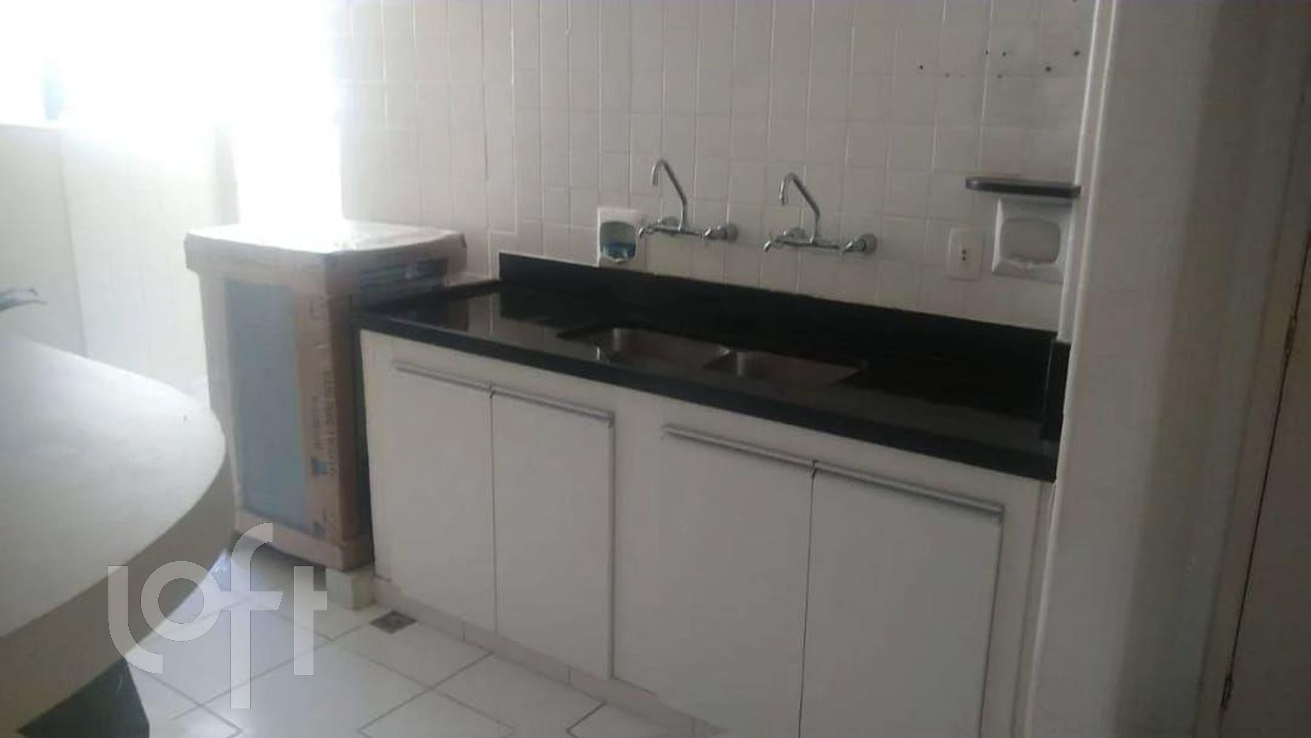 Apartamento à venda com 3 quartos, 140m² - Foto 8