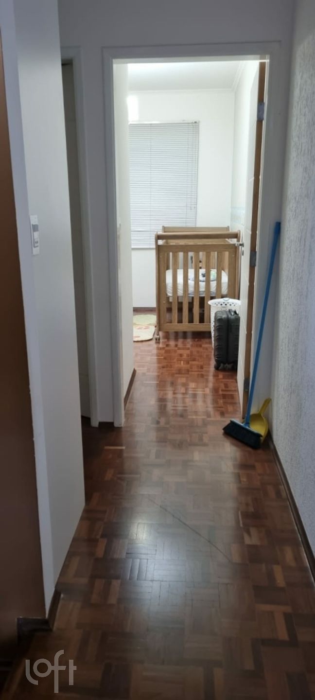 Casa à venda com 1 quarto, 200m² - Foto 4