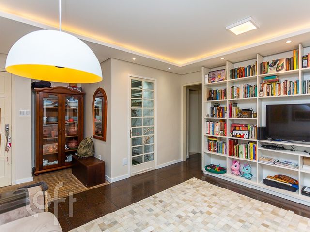 Apartamento com 89m², 2 dormitórios, 1 suíte, 1 vaga, Rio Branco em Porto Alegre