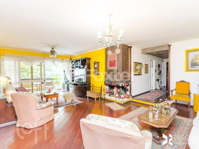 Apartamento com 216m², 4 dormitórios, 2 suítes, 3 vagas, Bela Vista em Porto Alegre