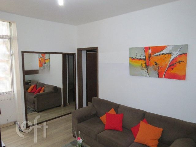 Apartamento com 90m², 3 dormitórios, 1 suíte, Cidade Baixa em Porto Alegre