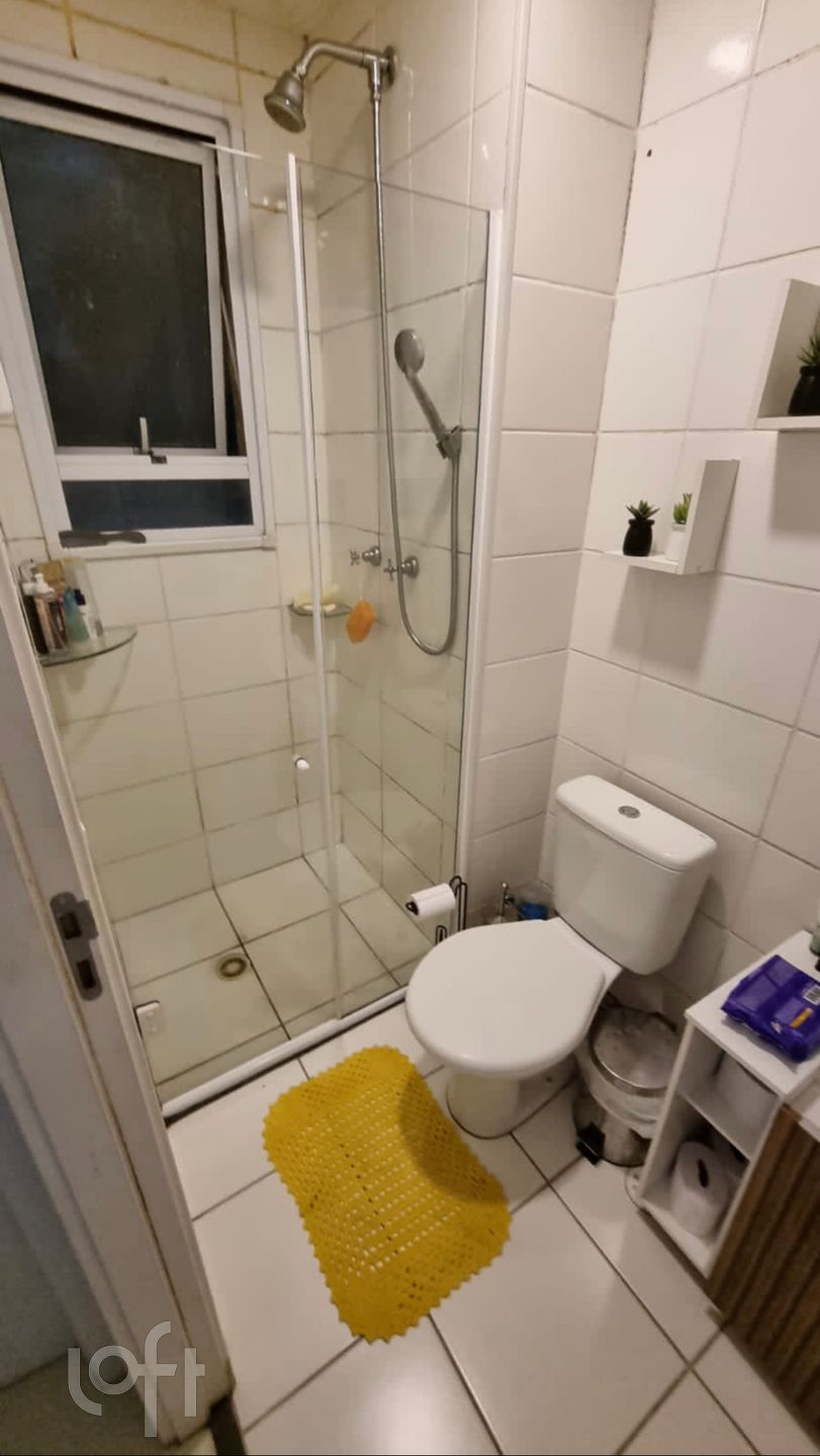 Apartamento à venda com 2 quartos, 40m² - Foto 18