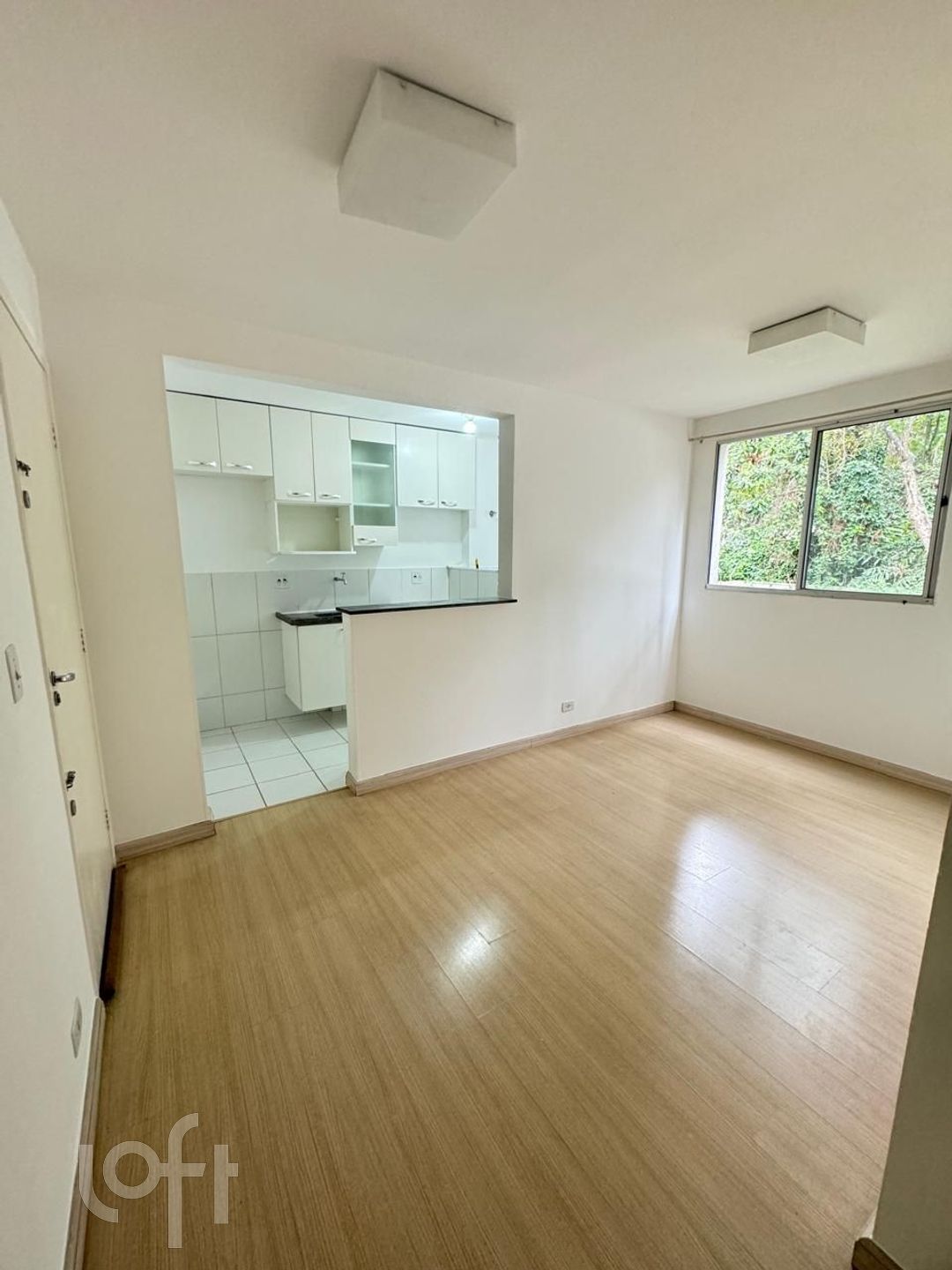 Apartamento à venda com 2 quartos, 46m² - Foto 2