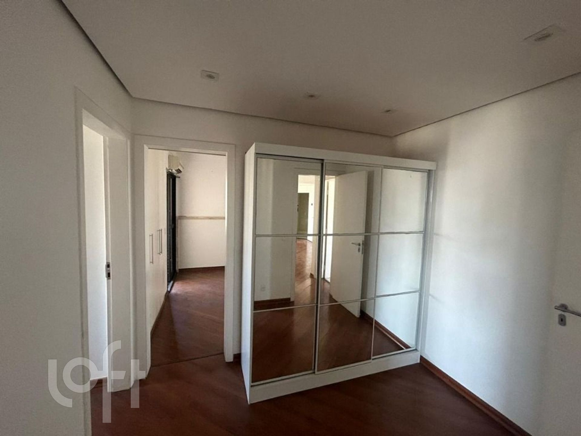 Apartamento à venda com 3 quartos, 120m² - Foto 8