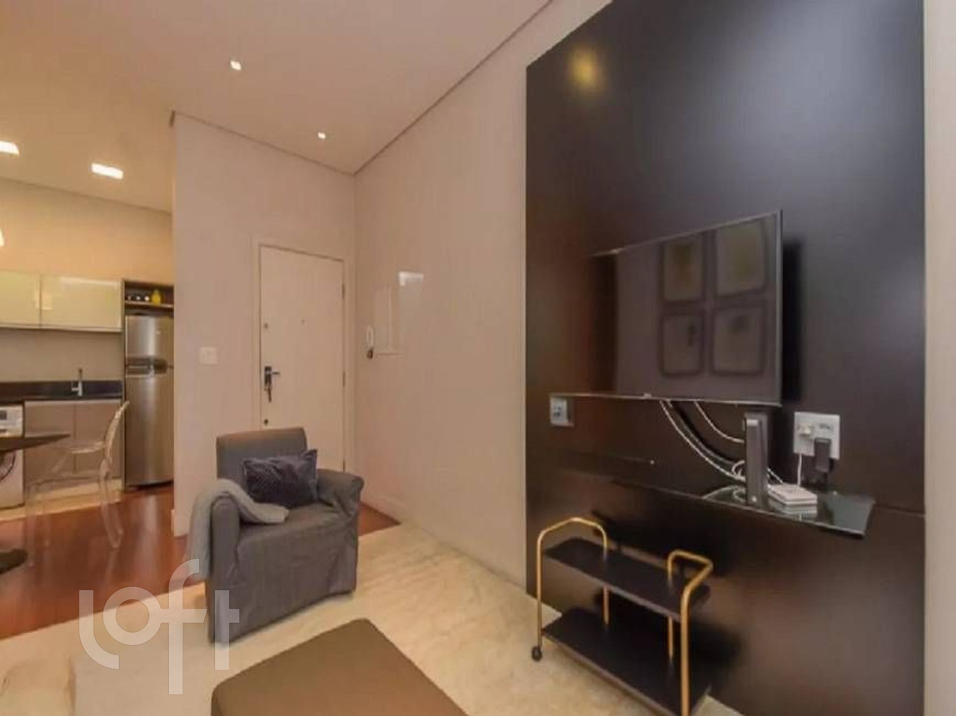 Apartamento à venda com 2 quartos, 67m² - Foto 3