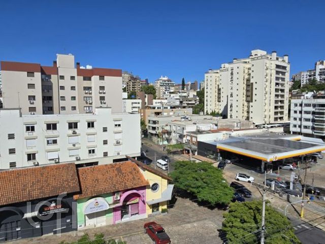 Apartamento com 131m², 2 dormitórios, 1 vaga, Higienópolis em Porto Alegre