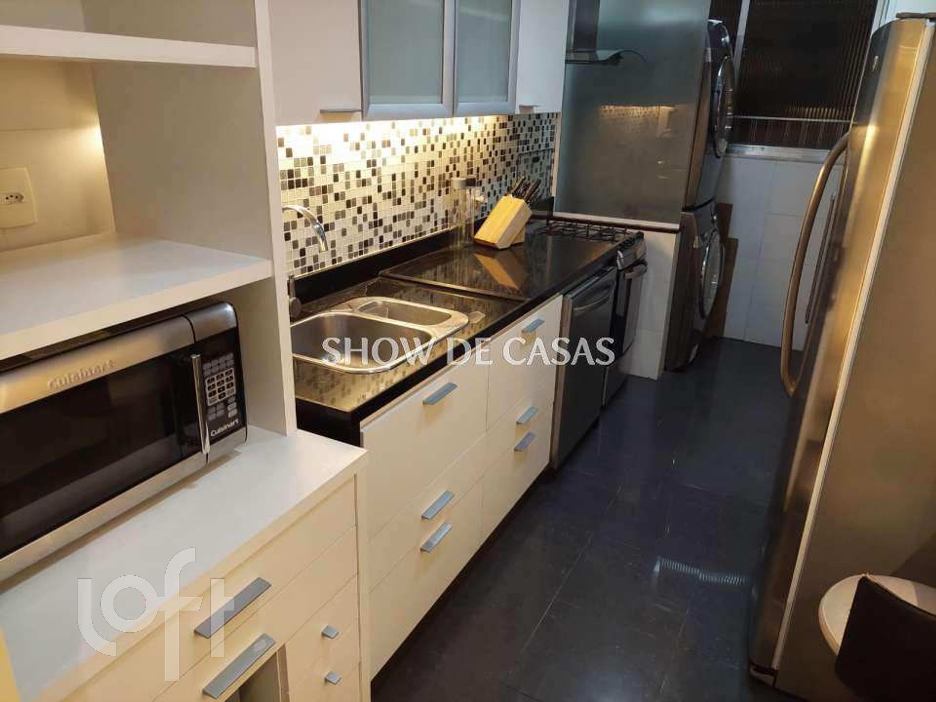 Apartamento à venda com 1 quarto, 75m² - Foto 19