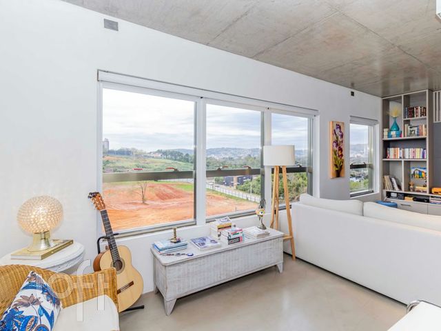 Apartamento com 69m², 1 dormitório, 1 vaga, Petrópolis em Porto Alegre