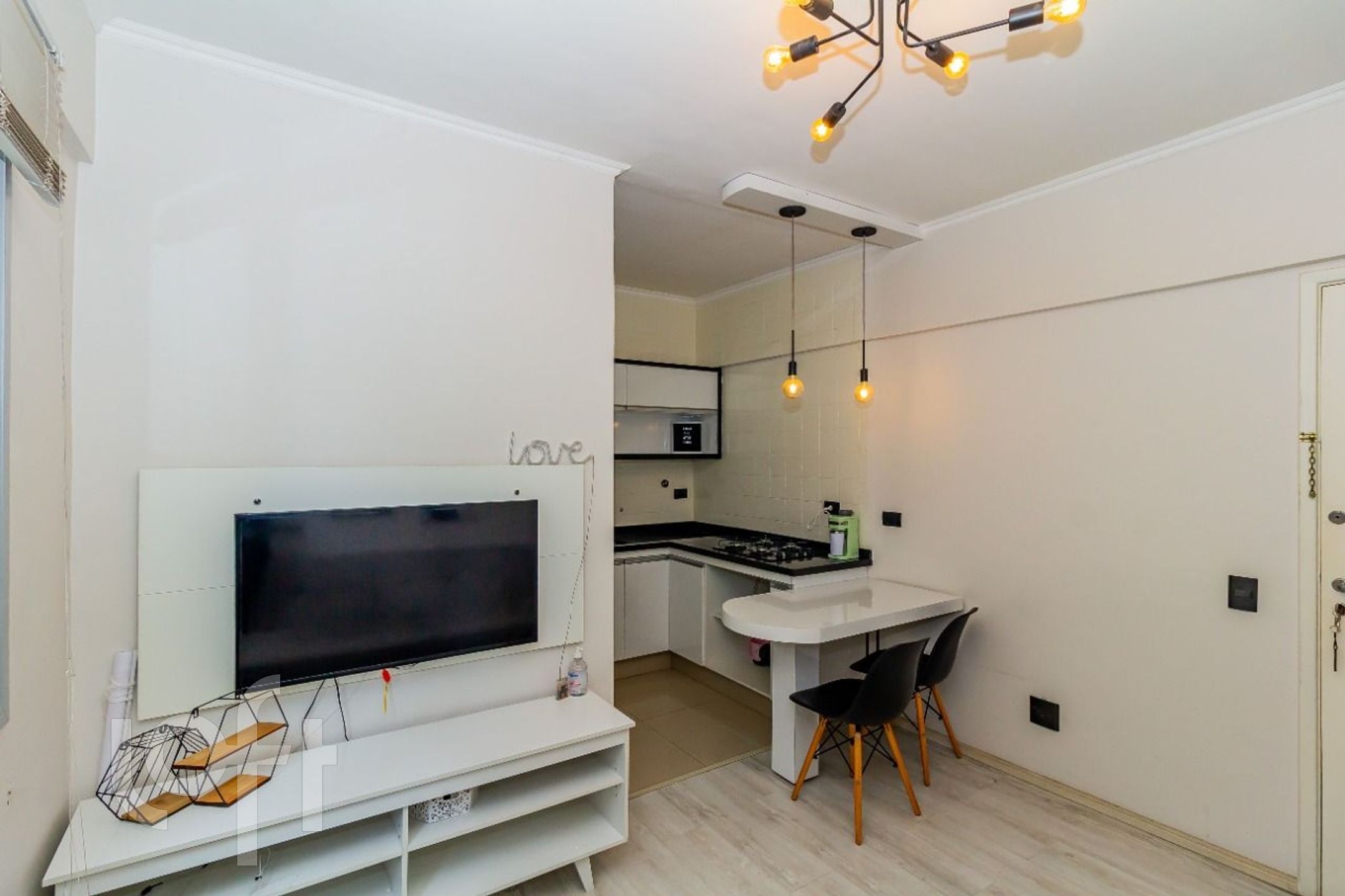 Apartamento à venda com 1 quarto, 33m² - Foto 4