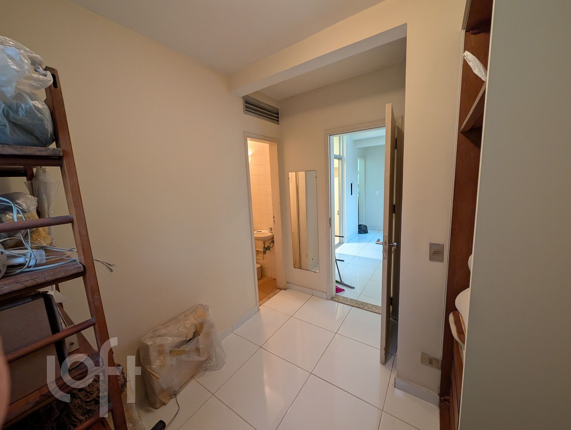 Apartamento à venda com 4 quartos, 200m² - Foto 24