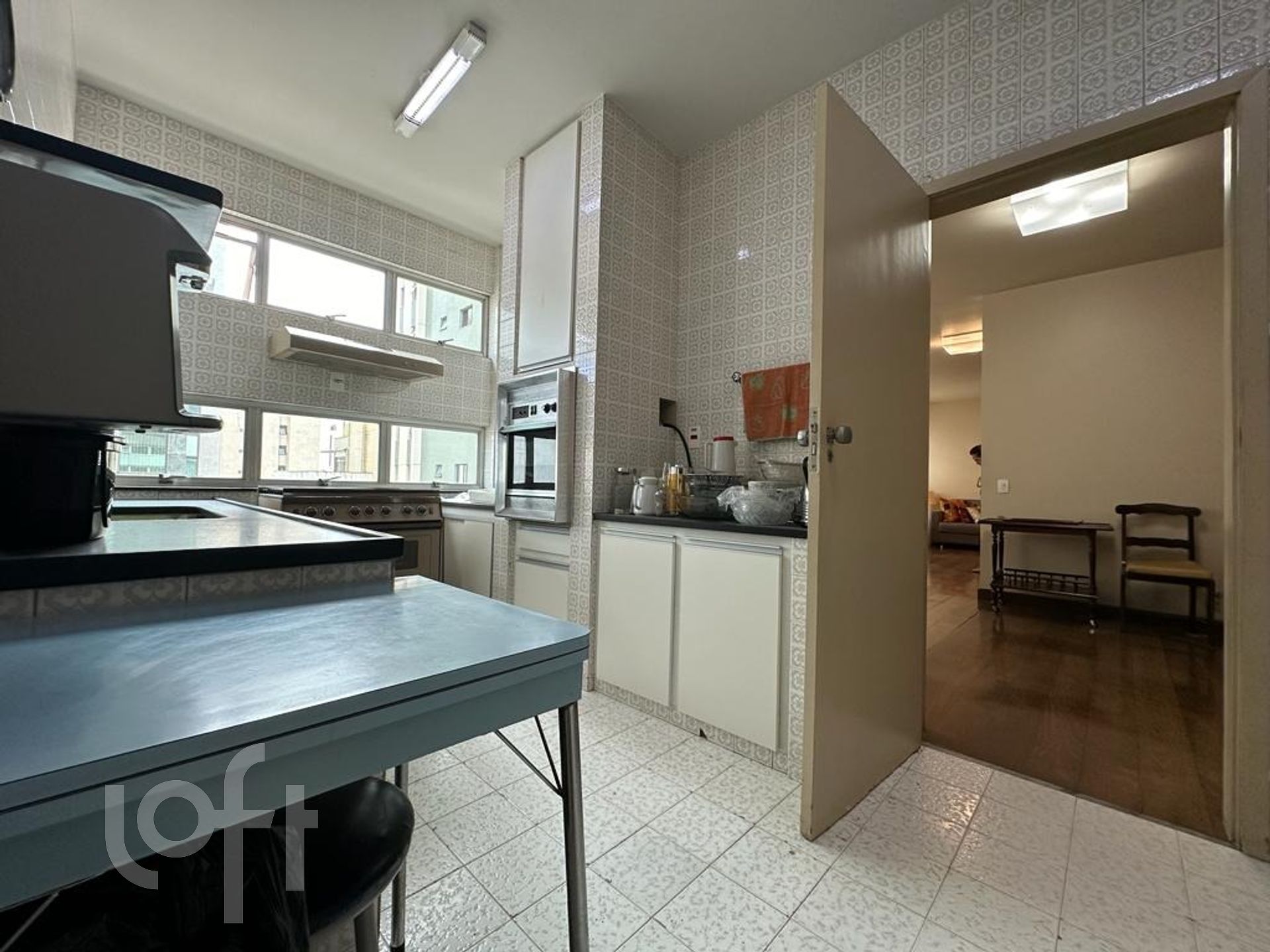 Apartamento à venda com 4 quartos, 248m² - Foto 1