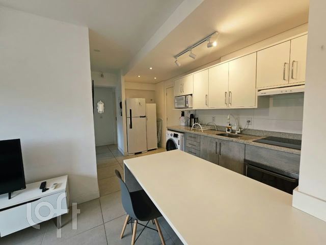 Apartamento com 45m², 2 dormitórios, 1 vaga, Cidade Baixa em Porto Alegre