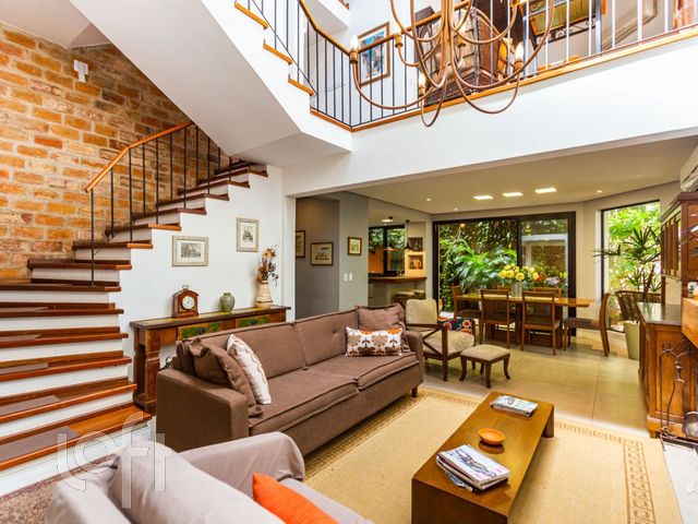 Casa em Condomínio com 324m², 3 dormitórios, 3 suítes, 2 vagas, Boa Vista em Porto Alegre
