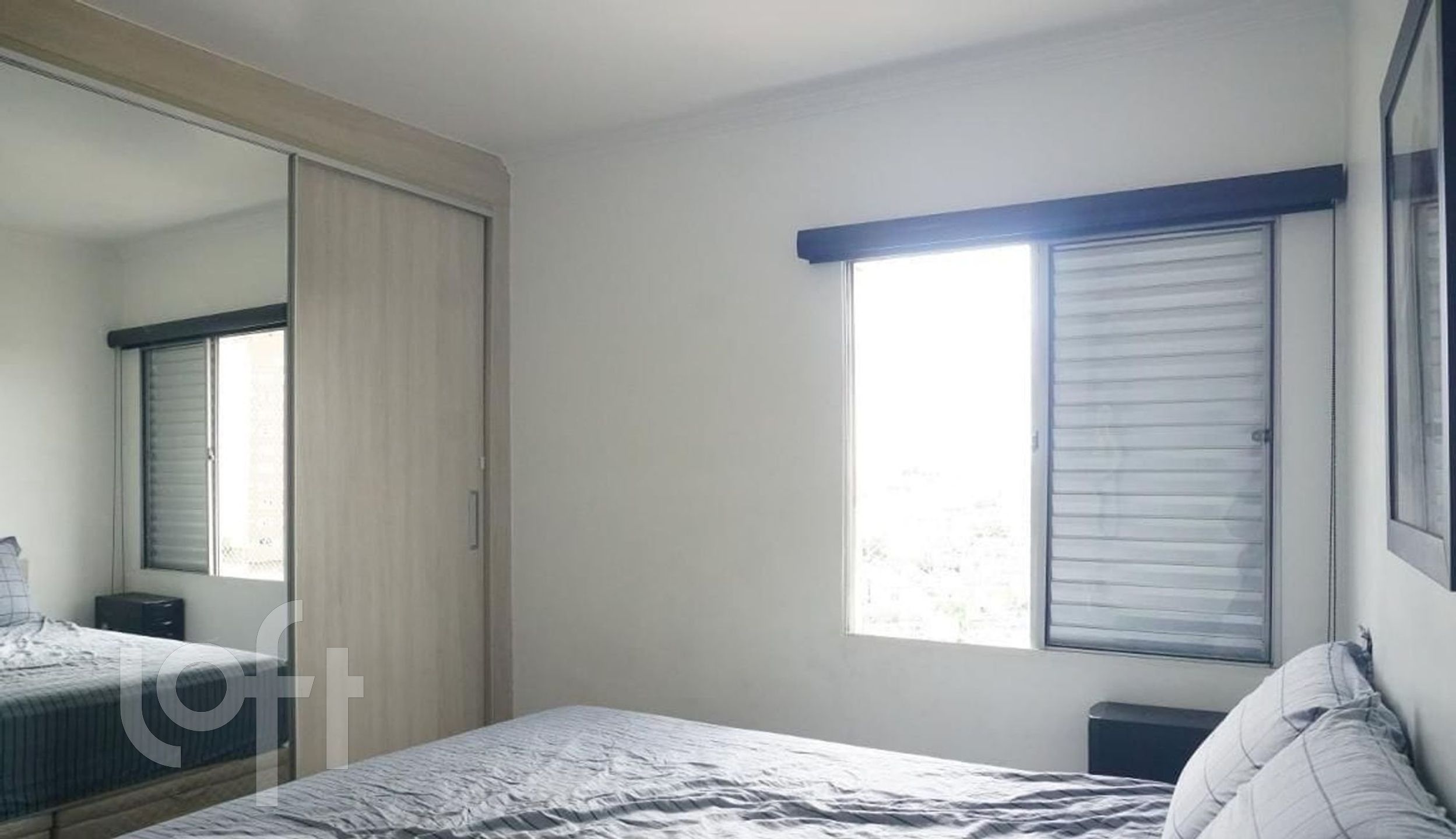 Apartamento à venda com 2 quartos, 49m² - Foto 2