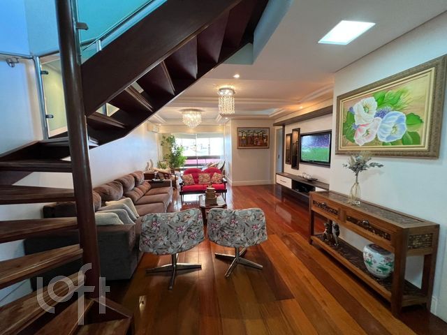 Apartamento com 307m², 4 dormitórios, 2 suítes, 2 vagas, Vila Ipiranga em Porto Alegre