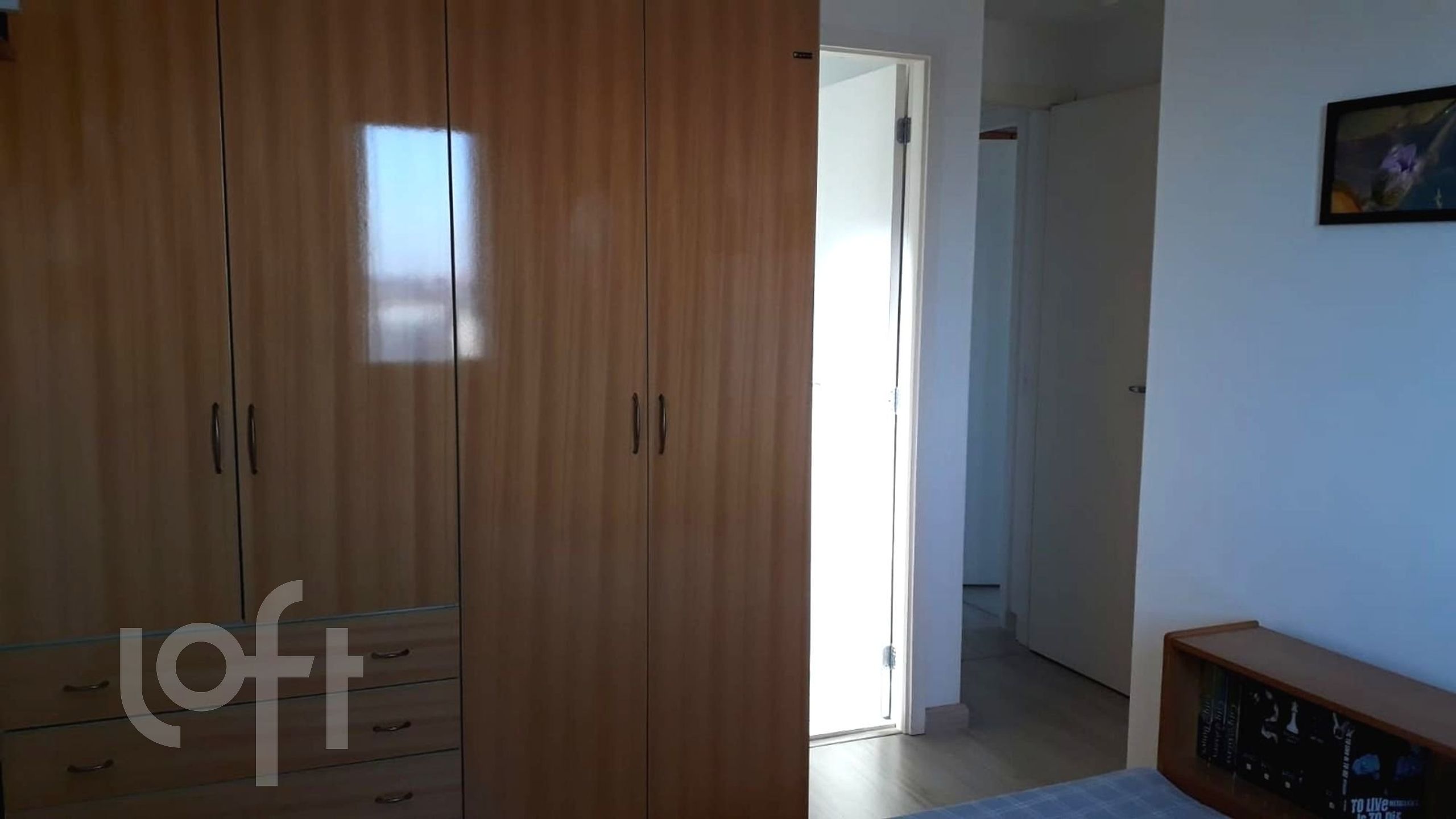 Apartamento à venda com 4 quartos, 197m² - Foto 2