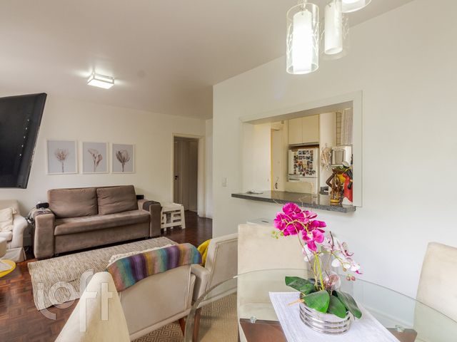 Apartamento com 65m², 2 dormitórios, 1 vaga, Petrópolis em Porto Alegre