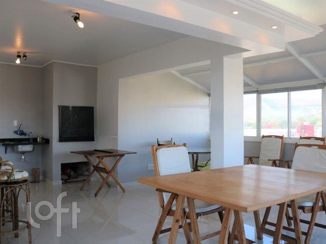 Apartamento com 159m², 2 dormitórios, 1 vaga, Jardim Botânico em Porto Alegre