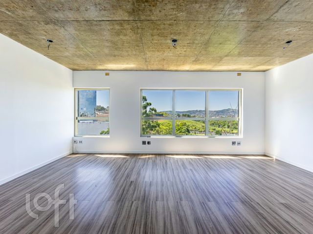 Apartamento com 68m², 1 dormitório, 1 vaga, Petrópolis em Porto Alegre