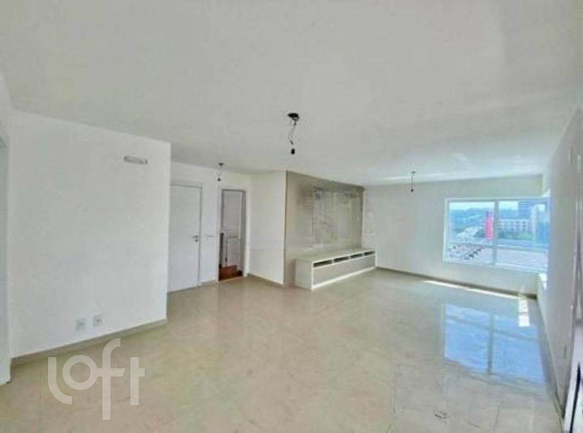 Apartamento à venda com 4 quartos, 165m² - Foto 2