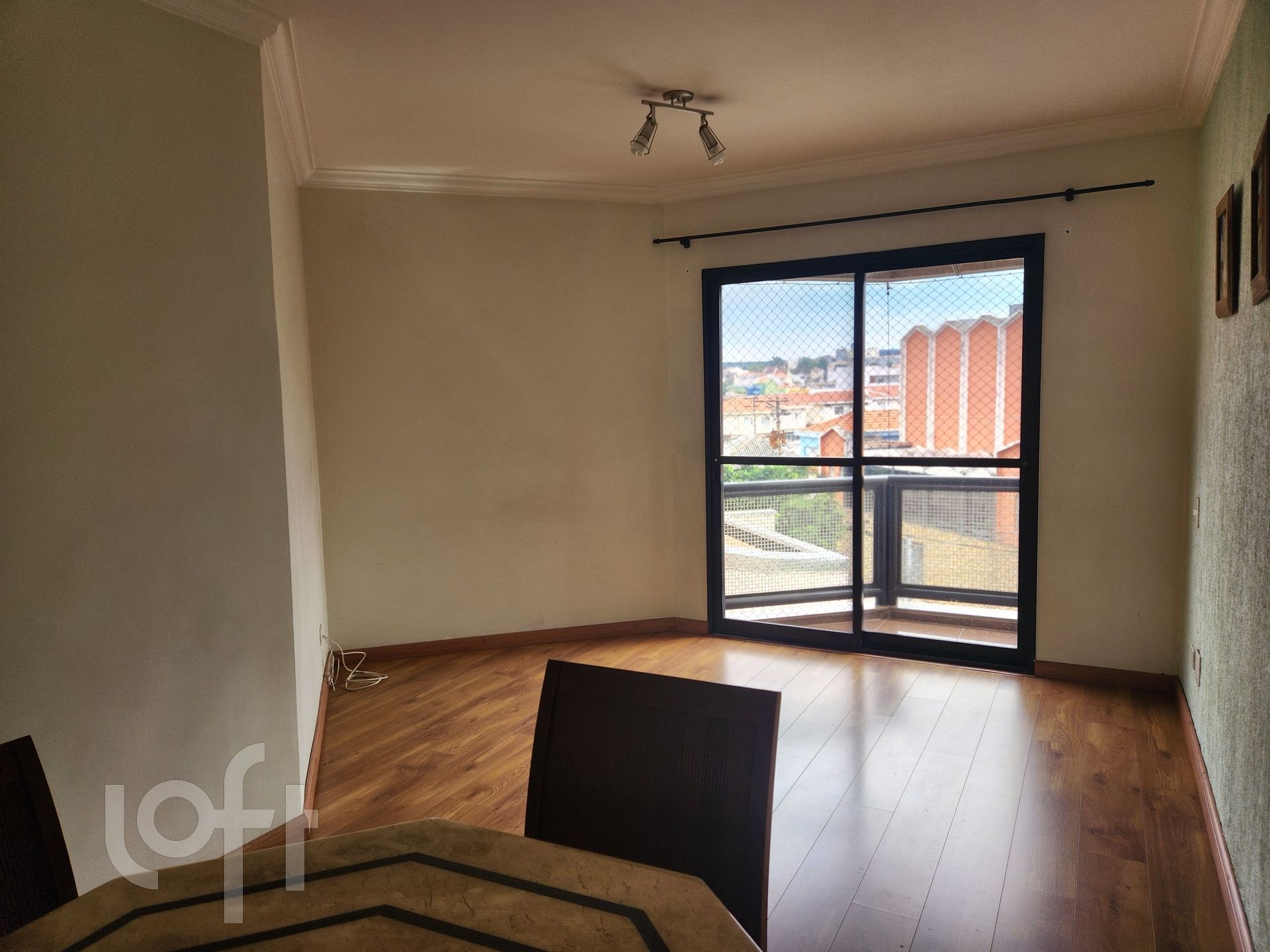 Apartamento à venda com 2 quartos, 69m² - Foto 2