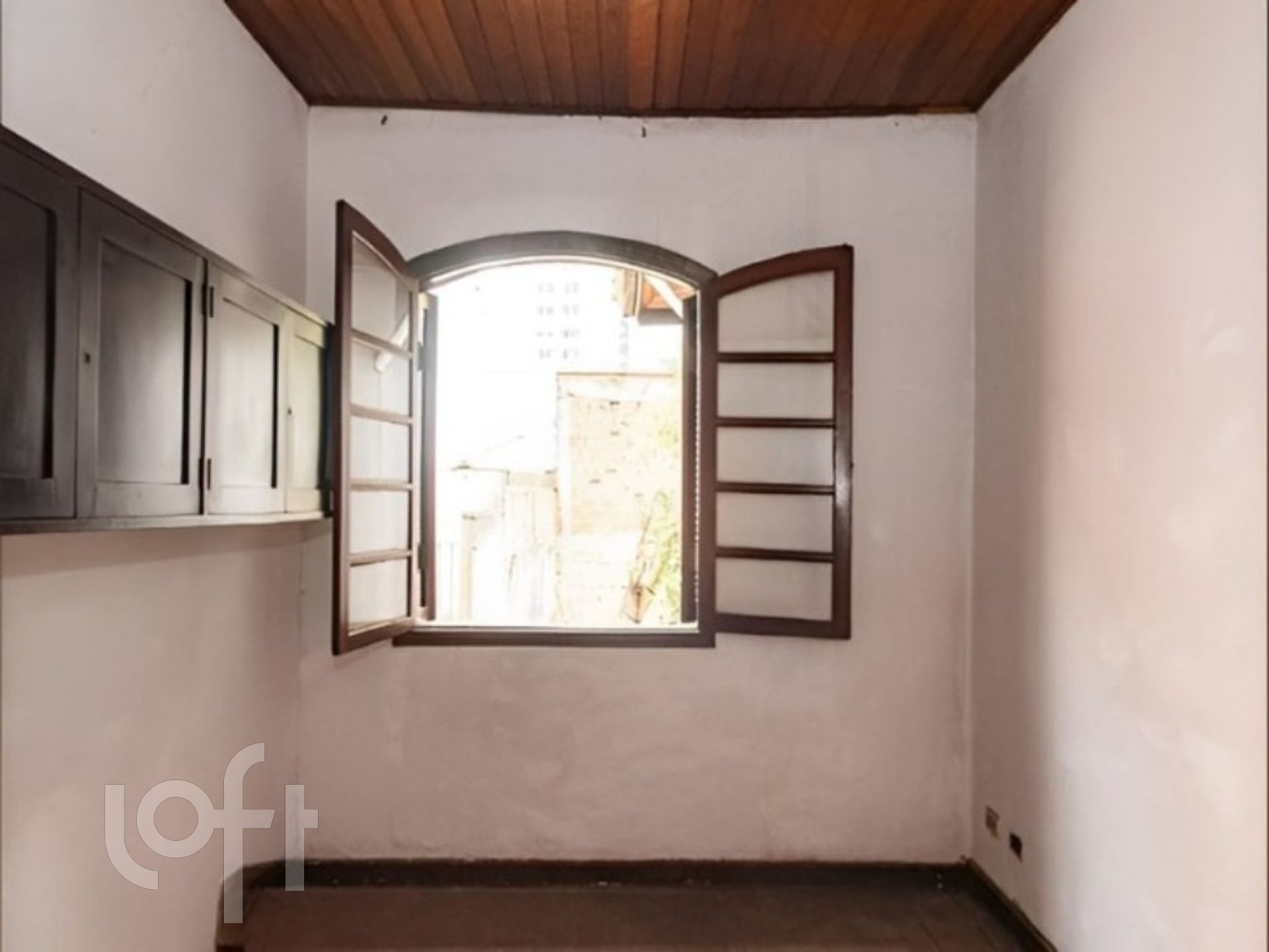 Casa à venda com 4 quartos, 300m² - Foto 6