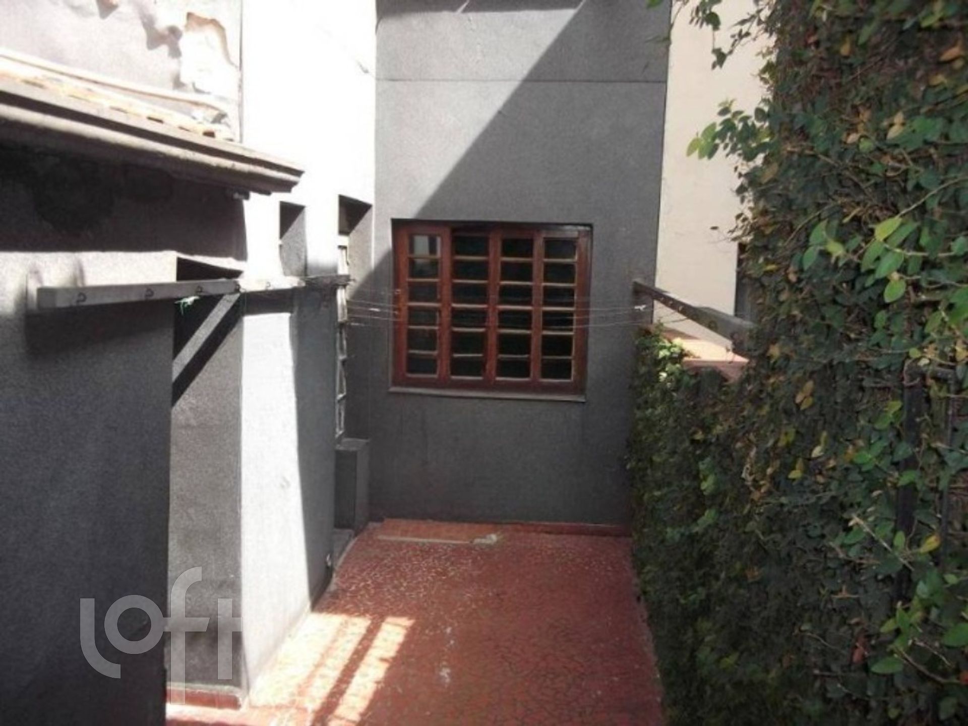 Casa à venda com 4 quartos, 300m² - Foto 15