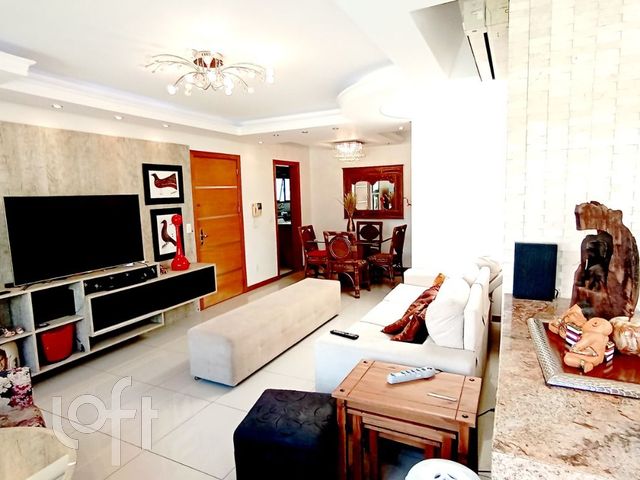 Apartamento com 95m², 2 dormitórios, 1 suíte, 1 vaga, Independência em Porto Alegre