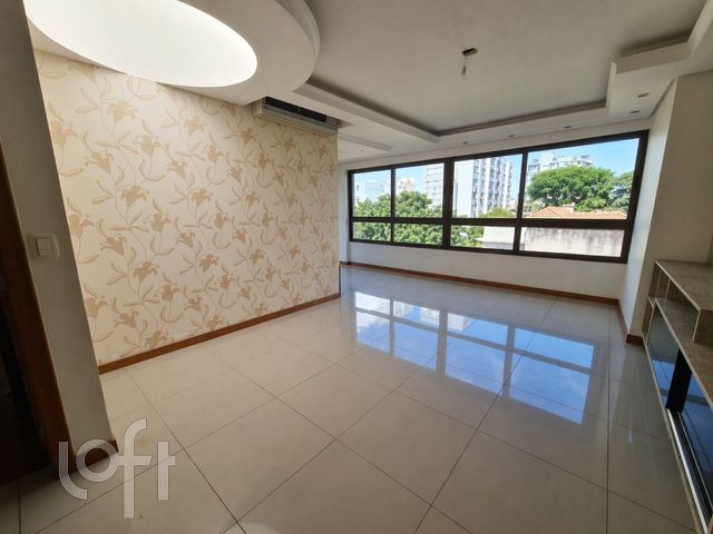 Apartamento com 95m², 2 dormitórios, 1 suíte, 1 vaga, Independência em Porto Alegre