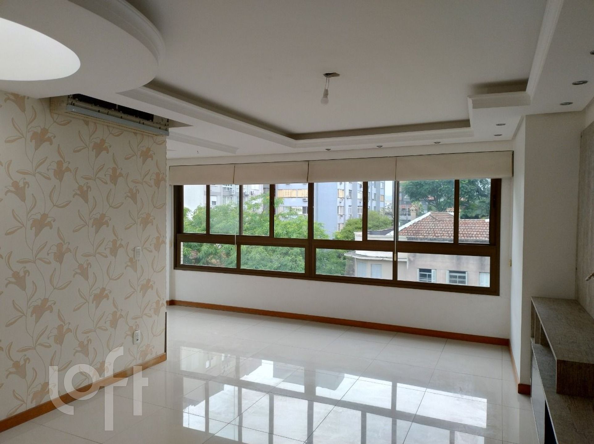 Apartamento com 95m², 2 dormitórios, 1 suíte, 1 vaga, Independência em Porto Alegre