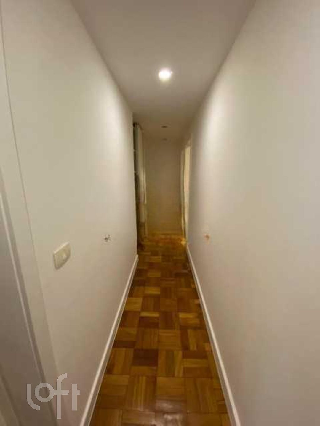 Apartamento à venda com 4 quartos, 215m² - Foto 12