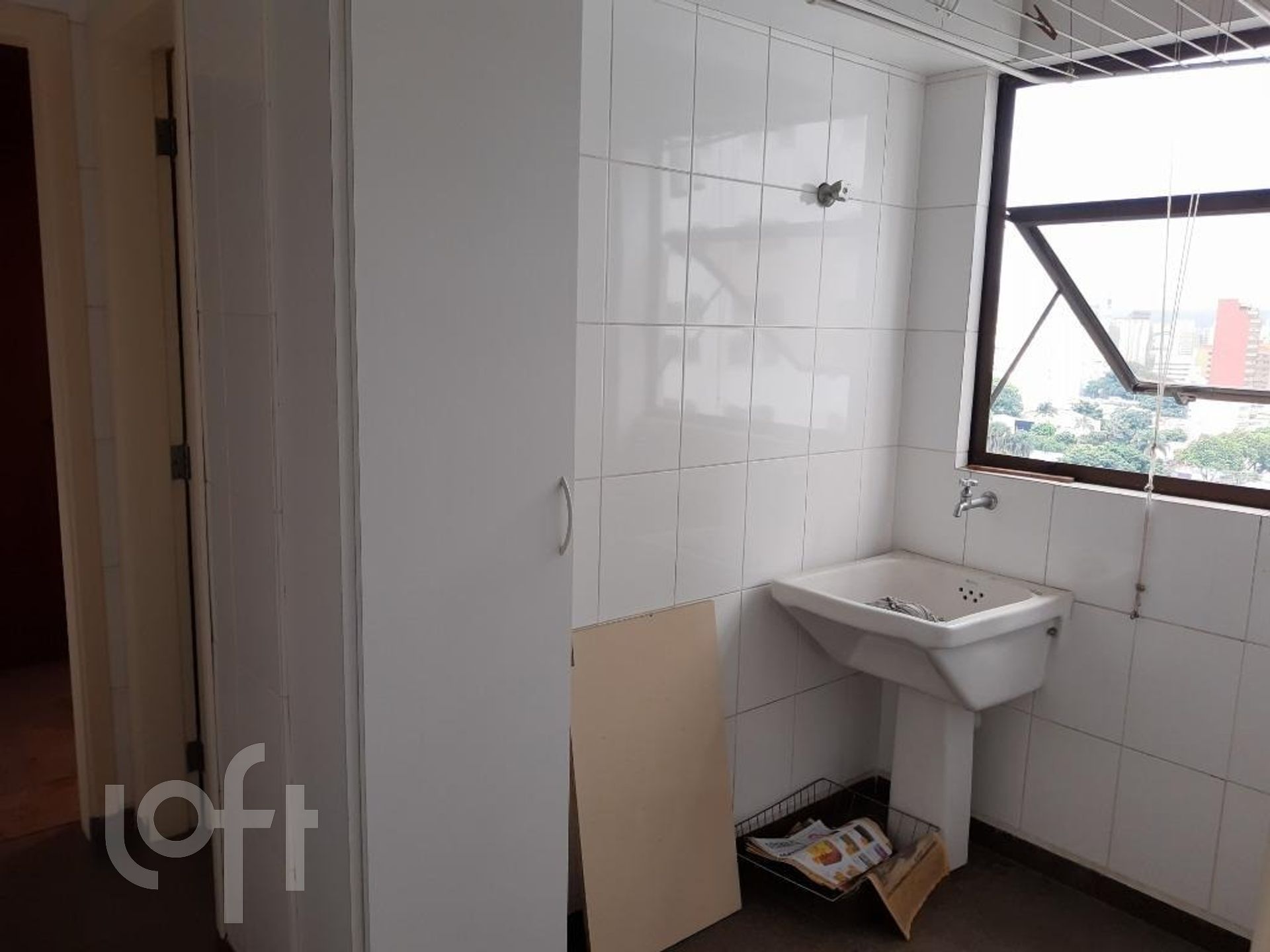 Apartamento à venda com 3 quartos, 228m² - Foto 15