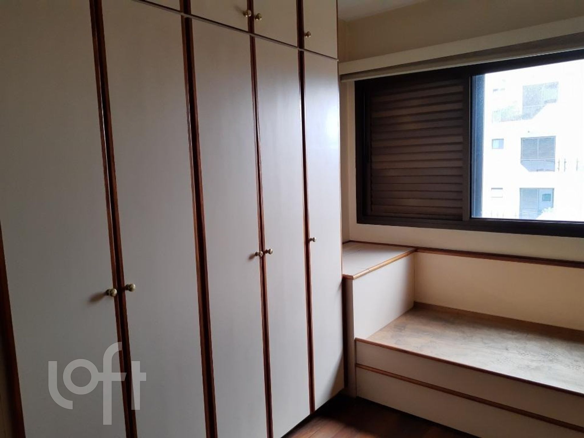 Apartamento à venda com 3 quartos, 228m² - Foto 8