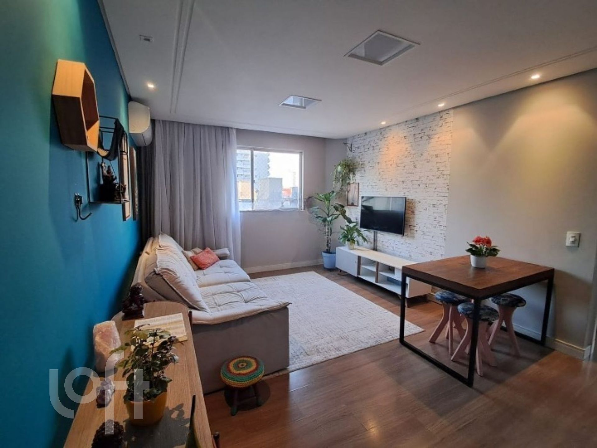 Apartamento à venda em Bela Vista com 62 m², 2 quartos, 1 vaga