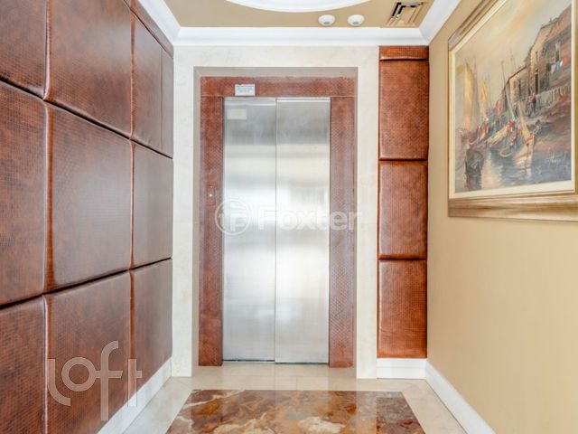 Apartamento com 257m², 3 dormitórios, 3 suítes, 4 vagas, Bela Vista em Porto Alegre