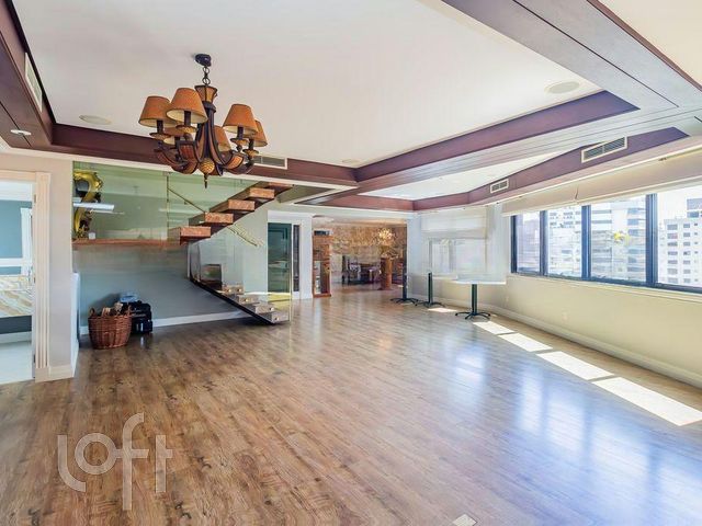 Apartamento com 257m², 3 dormitórios, 3 suítes, 4 vagas, Bela Vista em Porto Alegre