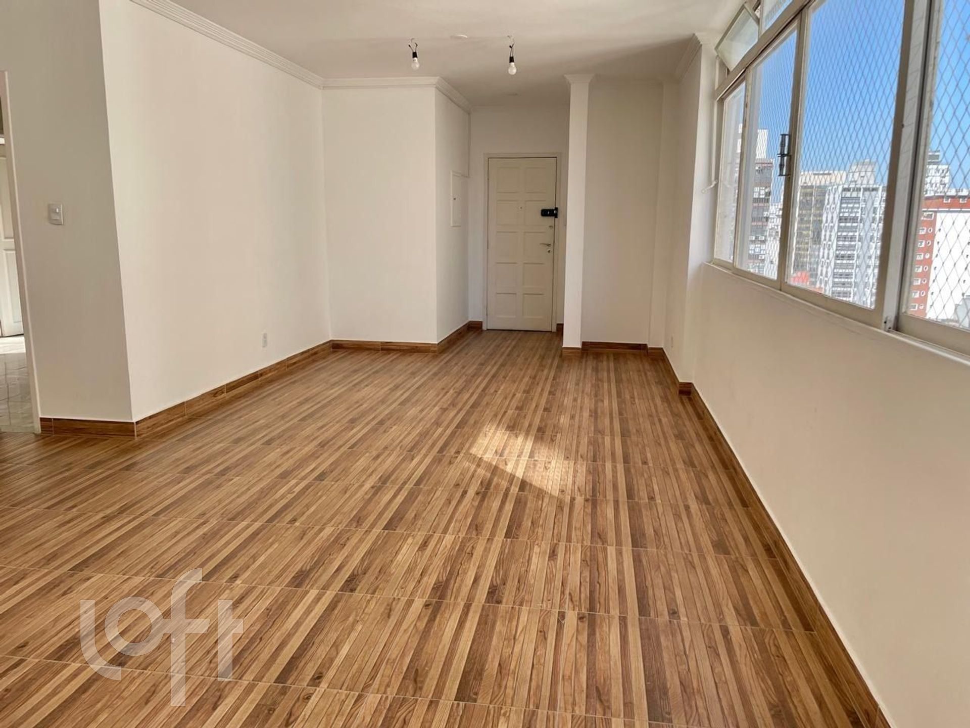 Apartamento à venda com 3 quartos, 160m² - Foto 5