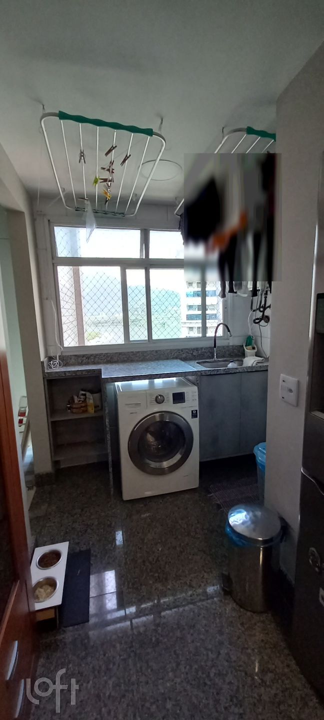 Apartamento à venda com 3 quartos, 130m² - Foto 11