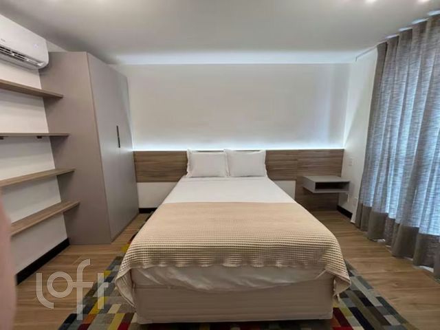 Apartamento com 24m², 1 dormitório, 1 vaga, Auxiliadora em Porto Alegre